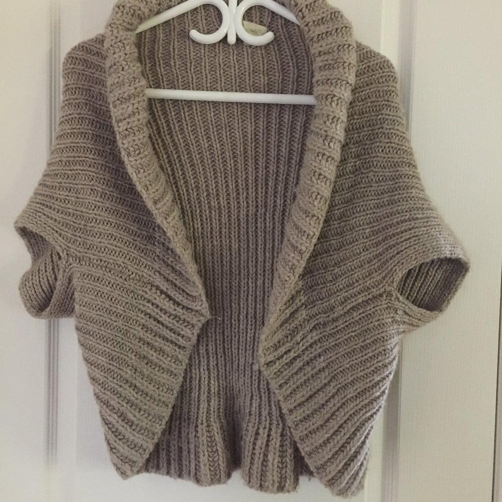 3/4 sleeve Short Soft Sweater